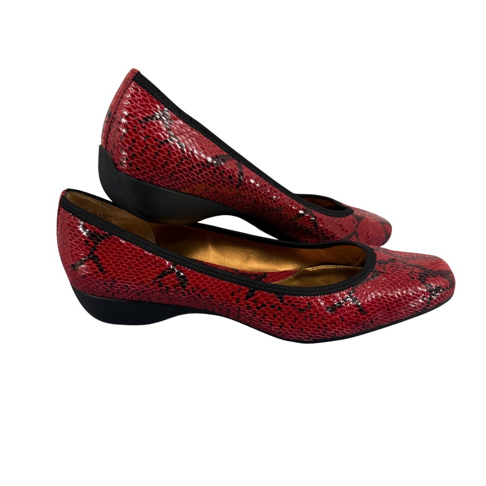 Circa Joan & David Yolanda Red Snakeskin Print Wedge 10M‎ Pumps Edgy Comfort